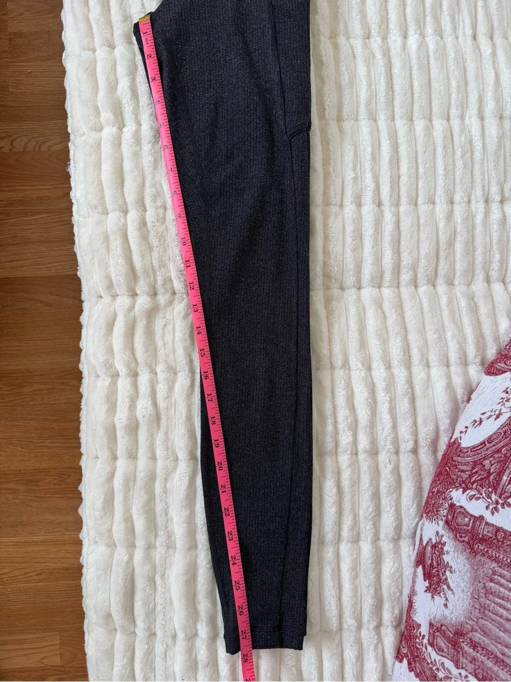 lululemon athletica comfortable black